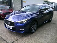 Infiniti Q30 SPORT TECH only 32,000 MILES FROM NEW 16