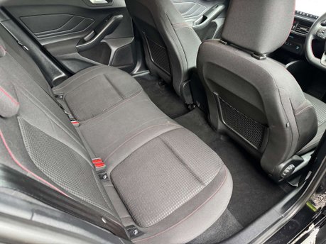 Ford Focus 1.5 Focus ST-Line EcoBlue Auto 5dr 42