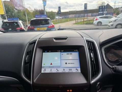 Ford S-Max 2.0 TDCi Titanium Euro 6 (s/s) 5dr 27