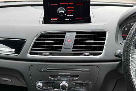 Audi Q3 TDI QUATTRO BLACK EDITION - PAN ROOF - 20 INCH ALLOYS 47