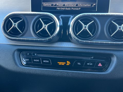 Mercedes-Benz X Class X350 D 4MATIC POWER 26