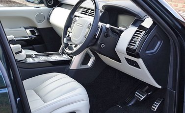 Land Rover Range Rover 4.4 SDV8 Autobiography 3