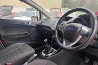 Ford Fiesta ZETEC.. 13 SERVICES.. 1 PREVIOUS KEEPER.. £35 ROAD TAX 18