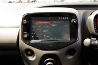 Toyota Aygo VVT-I X-PLAY 28