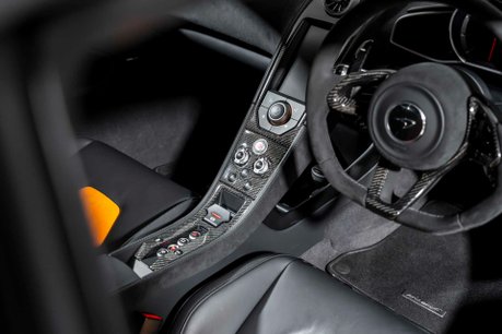 McLaren 650S LE MANS. UK CAR. 1 OF 50 EXAMPLES. CARBON INTERIOR & EXTERIOR. FRONT LIFT. 23
