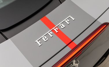 Ferrari SF90 Stradale 27