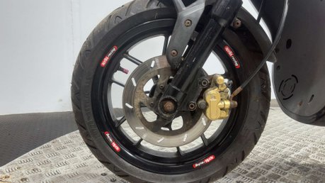 Aprilia SR 2013 12K RUNNING 2 STROKE PROJECT SCOOTER 50CC LEARNER BIKE 17