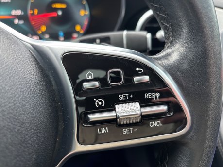 Mercedes-Benz C Class 2.0 C220d Sport (Premium Plus) Saloon 4dr Diesel G-Tronic+ Euro 6 (194ps) 23