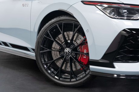 Volkswagen Golf 2.0 Golf GTi Clubsport TSi Semi-Auto 5dr 2