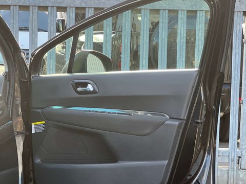 Peugeot 3008 1.6 3008 Allure e-HDi Semi-Auto 5dr 47