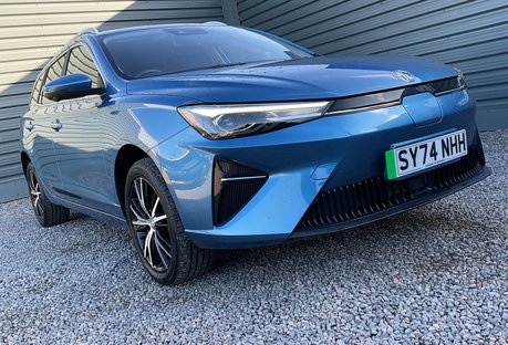 MG MG5 EV 61kWh TROPHY