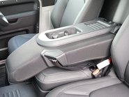 Land Rover Defender 90 2026 Brand NEW  HARD TOP STYLED BY SEEKER AIR SUSPENSION AND JUMP SEAT  22