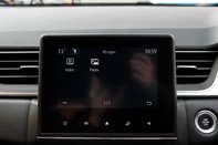 Renault Captur TECHNO E-TECH 28