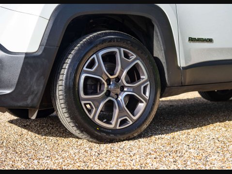 Jeep Renegade 2.0 Renegade Limited Edition MultiJet 4x4 4WD 5dr 35
