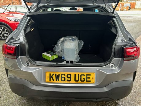 Citroen C4 Cactus BLUEHDI FLAIR S/S 4