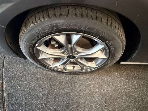 Ford Focus 1.0 Focus  ST-Line Edition MHEV 5dr 51