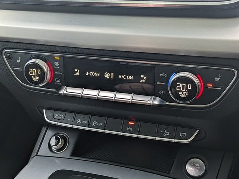 Audi Q5 TDI QUATTRO S LINE 19