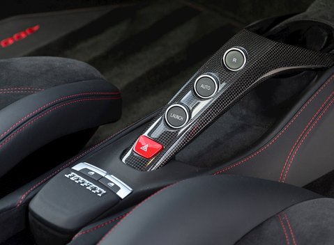 Ferrari 488 GTB 17
