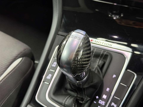 Volkswagen Golf 2.0 TSI BlueMotion Tech R Hatchback 3dr Petrol DSG 4Motion Euro 6 (s/s) (30 46