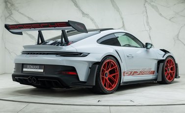 Porsche 911 GT3 RS (992) 8