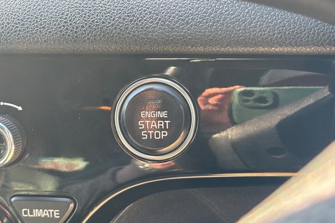 Kia Sportage CRDI GT-LINE ISG SAT NAV..PARKING CAMERA..LEATHER..BLUETOOTH..APPLE C/PLAY 36