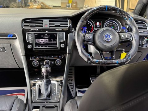 Volkswagen Golf 2.0 Golf R DSG 4WD 5dr 72