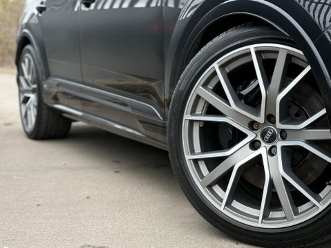 Audi SQ7 4.0 TDI V8 Vorsprung Tiptronic quattro Euro 6 (s/s) 5dr 27