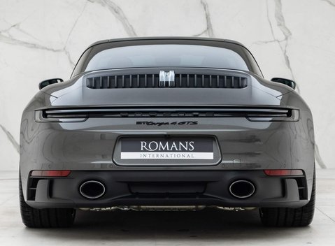 Porsche 911 Targa 4 GTS (992) 20