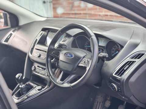 Ford Focus 1.0T EcoBoost Titanium Euro 6 (s/s) 5dr 6