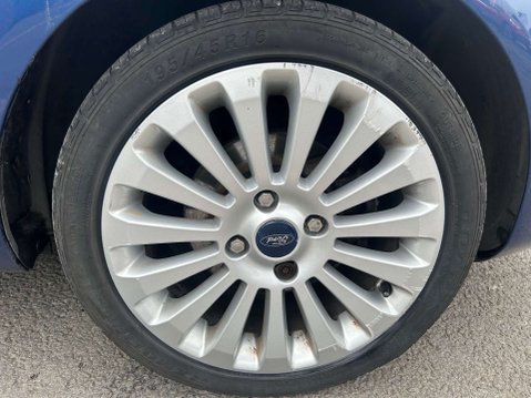 Ford Fiesta 1.4 Fiesta Titanium 96 5dr 18