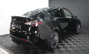 Tesla Model Y  Performance Enhanced Autopilot Auto Park & Summon Solid Black 1 Owner 6