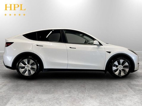 Tesla Model Y (Dual Motor) Long Range SUV 5dr Electric Auto 4WDE (384 bhp) DAB Radio - Re 8
