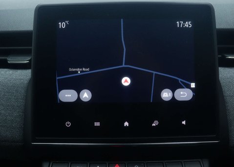 Renault Clio 1.6 Clio Techno E-Tech HEV Auto 5dr 21