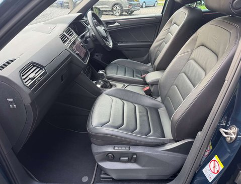 Volkswagen Tiguan 2.0 Tiguan R-Line TDI Semi-Auto 5dr 39