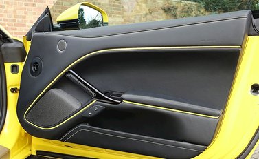 Ferrari F12 Berlinetta 8