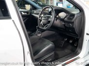 Ford Focus 2.0 Focus ST EcoBlue 5dr 10