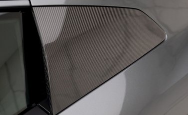 Audi R8 V10 Performance Carbon Black 23