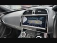 Jaguar XE R-DYNAMIC S 35