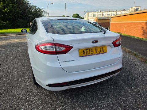 Ford Mondeo 2.0 Mondeo Titanium TDCi 5dr 35