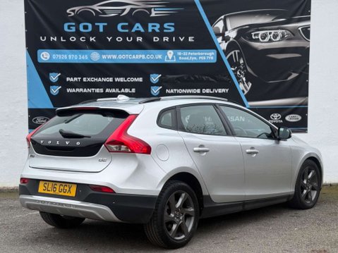 Volvo V40 2.0 D2 Lux Euro 6 (s/s) 5dr 3