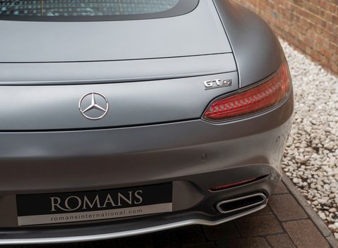 Mercedes-Benz Amg GT GT S 22
