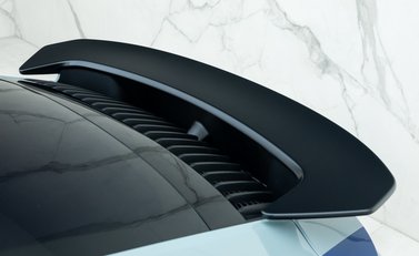 Porsche 911 Dakar 40