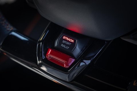 Lamborghini Huracan 5.2 V10 Sterrato LDF 4WD Euro 6 (s/s) 2dr 36