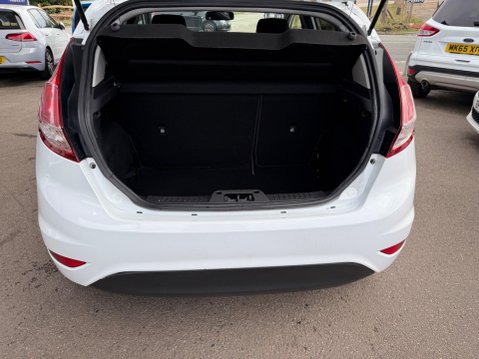 Ford Fiesta 1.5 TDCi Titanium Euro 5 5dr 33