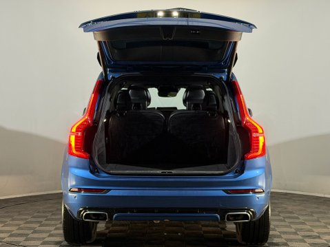 Volvo XC90 D5 POWERPULSE R-DESIGN PRO AWD 8