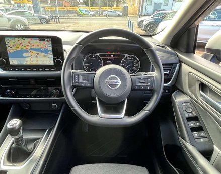 Nissan Qashqai 1.3 Qashqai N-Connecta DiG-T MHEV 5dr 19