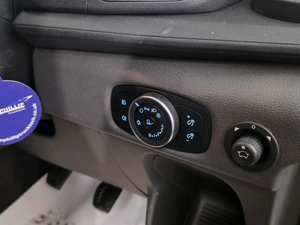 Ford Transit Transit 350 L3 Diesel FWD 2.0 Eco blue 130ps H2 Trend Van 23