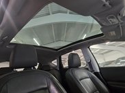 Nissan Qashqai 2.0 dCi Tekna Auto 4WD Euro 5 5dr (AVM) 38