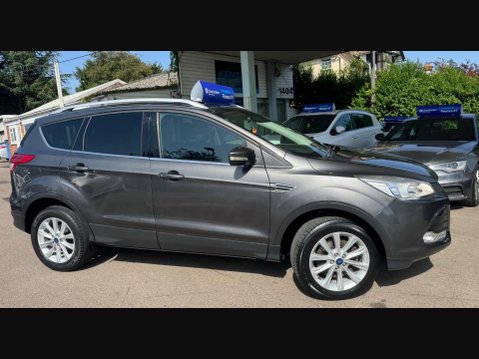Ford Kuga 2.0 TDCi Titanium 2WD Euro 6 (s/s) 5dr 8