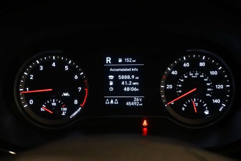 Hyundai i10 1.0 i10 SE Connect MPI Auto 5dr 52